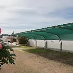 לינה וארוחת בוקר Arneide 4*