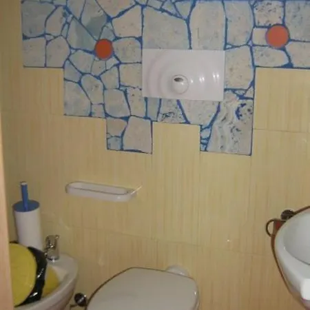 Panzió Arneide Torre Lapillo