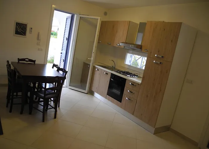 Arneide Oda ve Kahvaltı