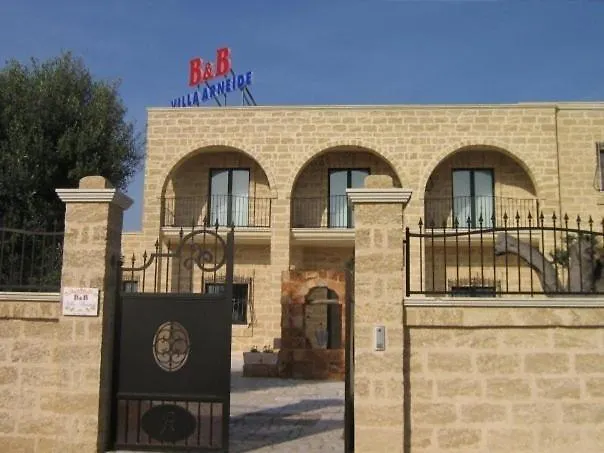 Oda ve Kahvaltı Arneide Torre Lapillo